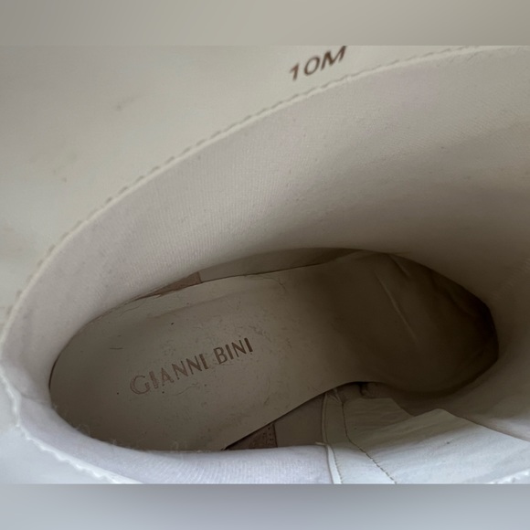 Sz 10 off white Gianni Bini crocodile skin leather cowboy booties/boots - Picture 2 of 6